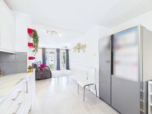 Photo 20- click for photo gallery